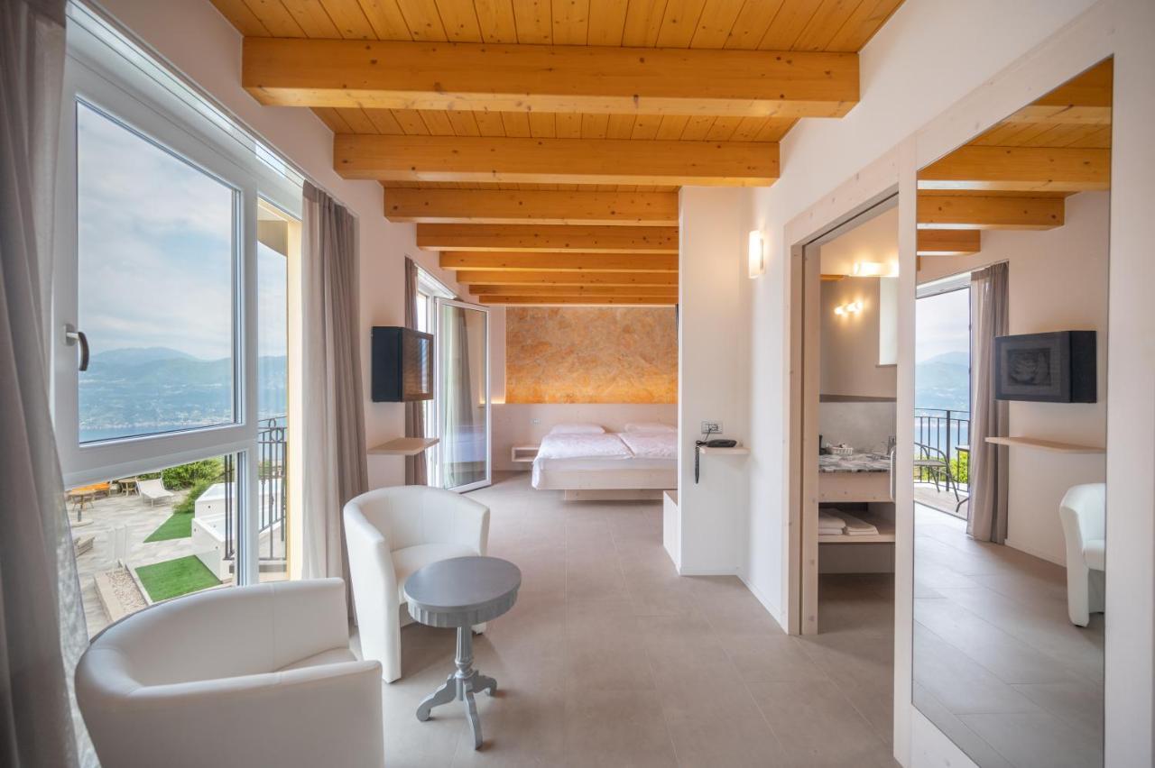 Laguna 3*